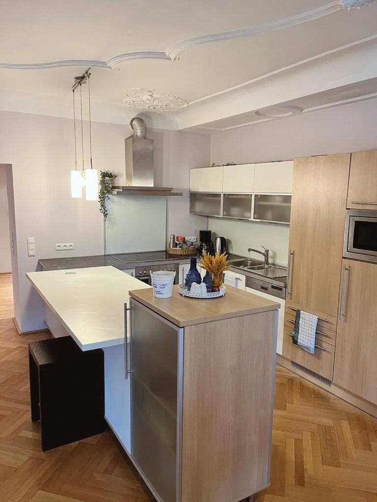 Taferne In Koestendorf - Ferienwohnung Monteurzimmer Neumarkt am Wallersee Ngoại thất bức ảnh